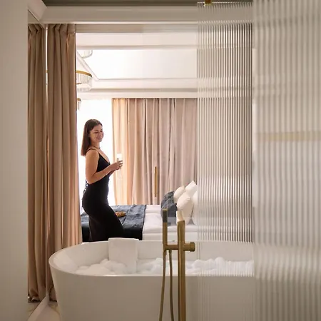 Portovo Jacuzzi Mirror By Downtown *